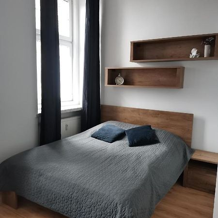 Apartament Na Rynku W Gnieznie 格涅兹诺 外观 照片