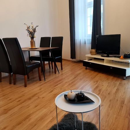 Apartament Na Rynku W Gnieznie 格涅兹诺 外观 照片
