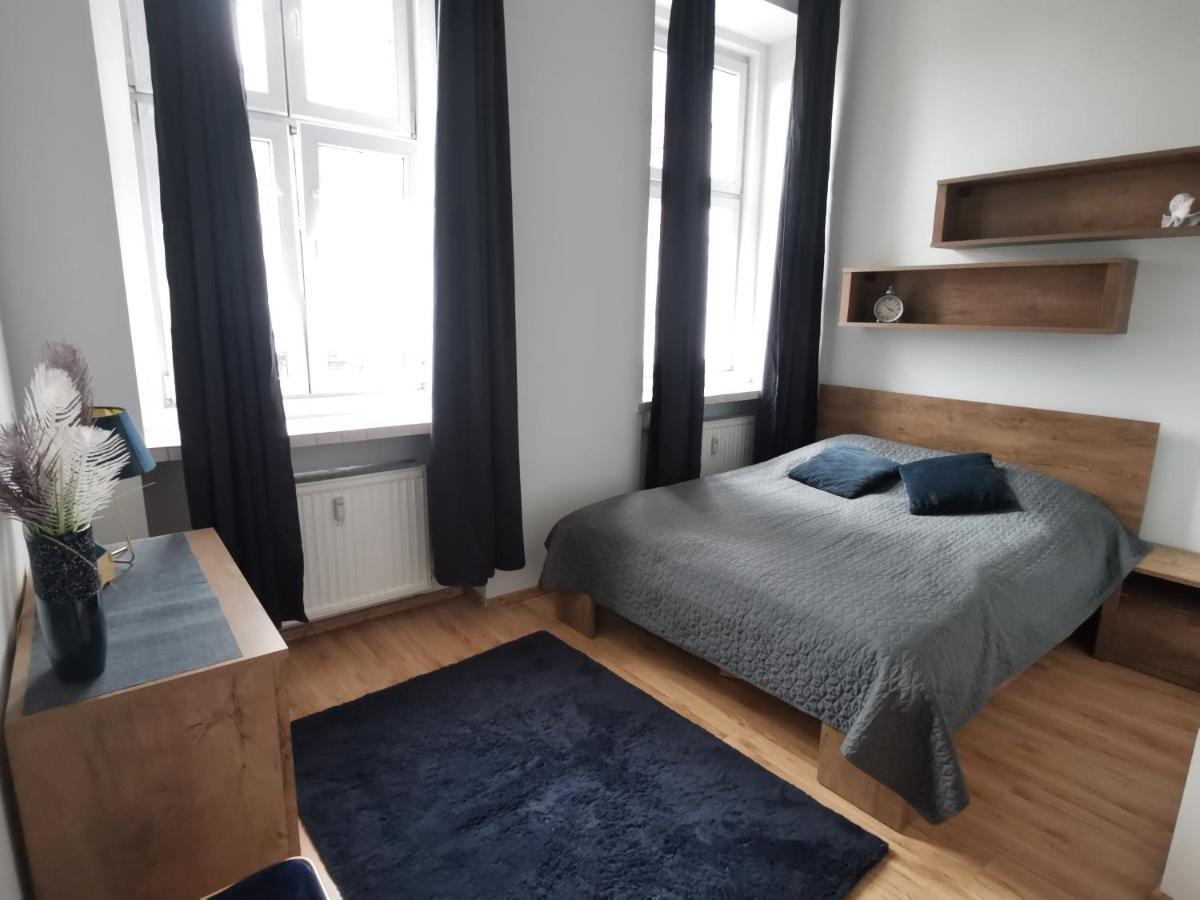 Apartament Na Rynku W Gnieznie 格涅兹诺 外观 照片
