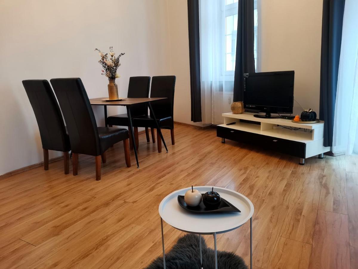 Apartament Na Rynku W Gnieznie 格涅兹诺 外观 照片